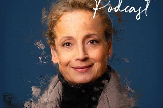 CHIO Aachen podcast cover for the double episode with Isabell Werth in a painterly style with brown brushstrokes on the contours of her smiling portrait